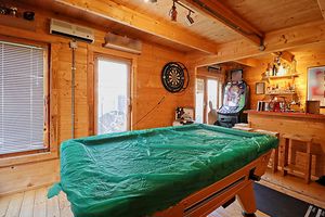 Cabin- click for photo gallery